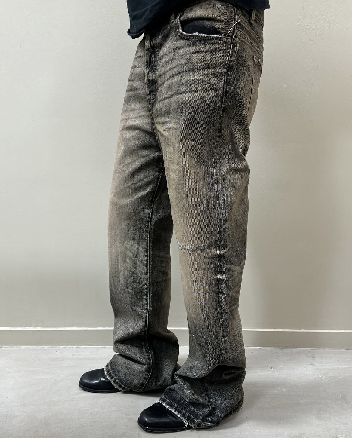 Jeans baggy bootcut dengan efe - Aglaonema Red ulasan dan harga